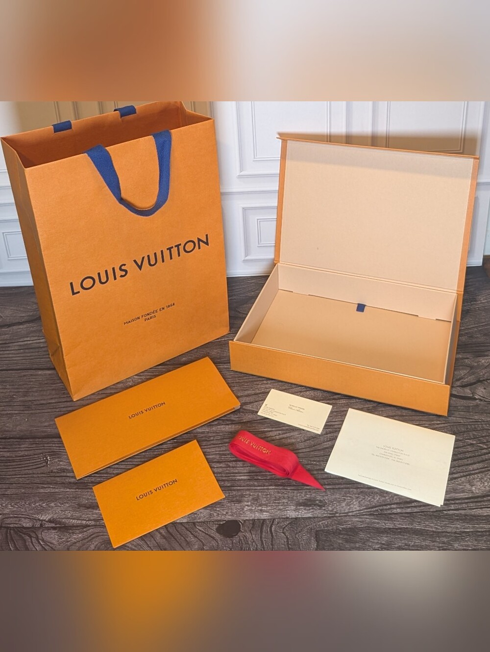 Louis Vuitton Magnetic Gift Box Bag Ribbon Receipt Complete Packaging Set